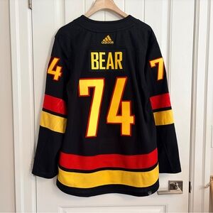 Authentic Adidas Vancouver Canucks Ethan Bear Black Skate Jersey 46 Small